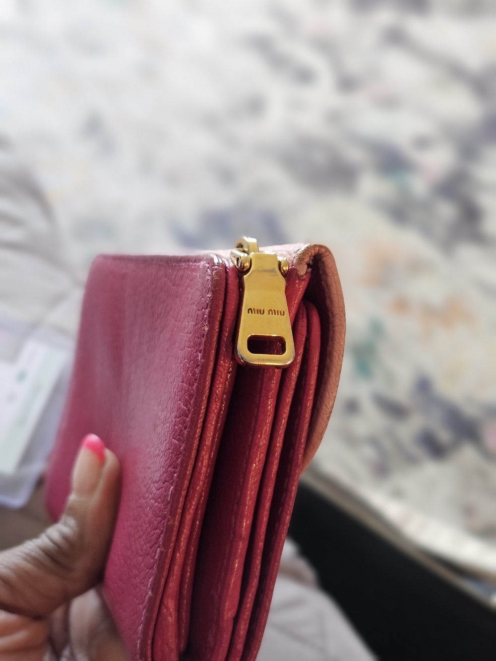 Miu Miu Two-Tone Pink Leather Wallet - Picture 9 of 10